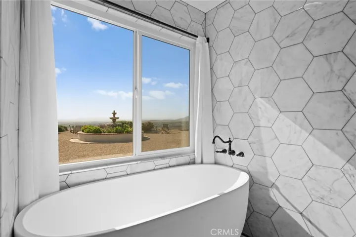 41272 Chaparral Drive, Temecula, California 92592