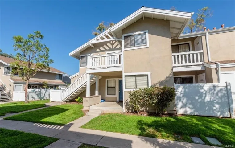 73 Tarocco, Irvine, California 92618