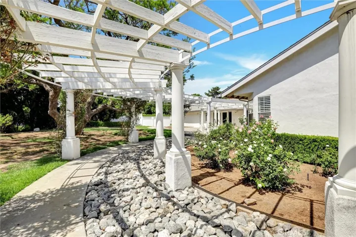 19172 Mccarthy Lane, Yorba Linda, California 92886