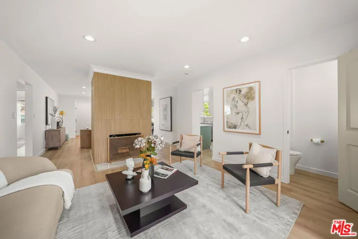5760 Bucknell Avenue, Valley Village, California 91607