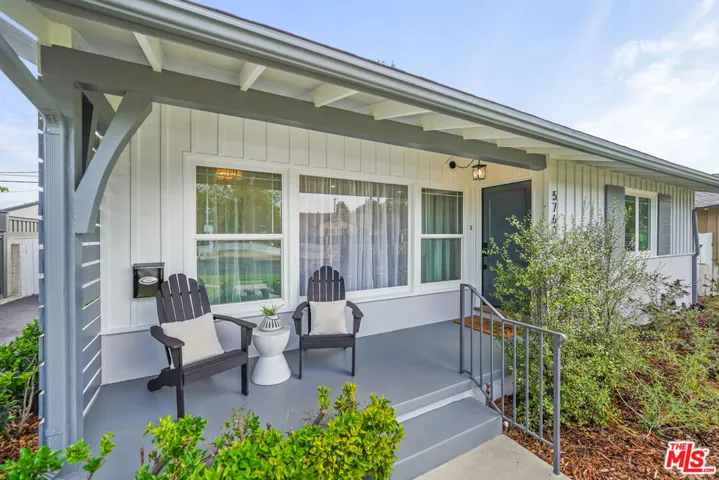 5760 Bucknell Avenue, Valley Village, California 91607
