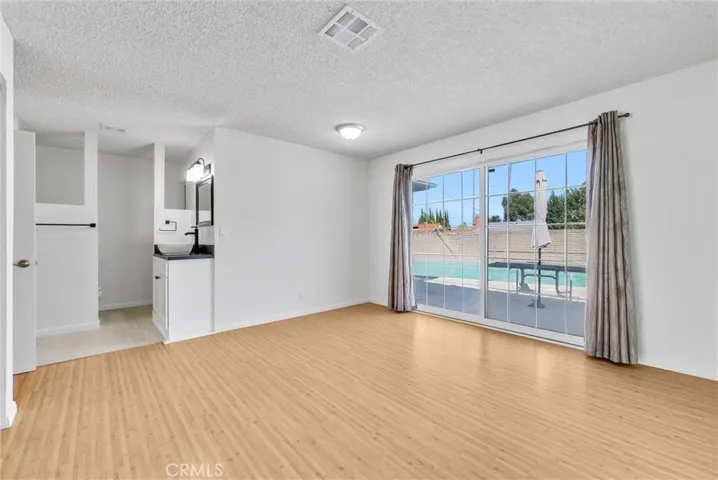 1176 Ameluxen Avenue, Hacienda Heights, California 91745