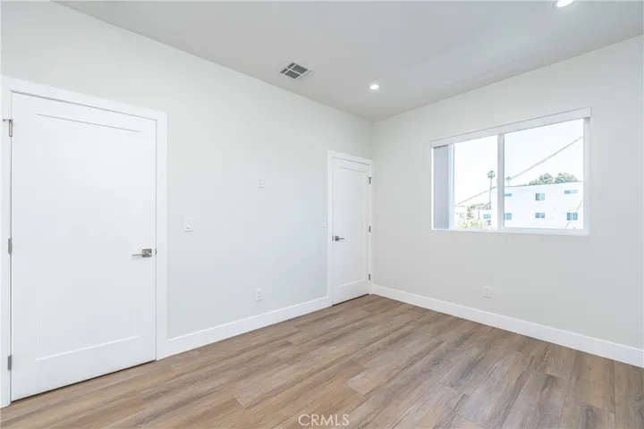 618 W 49th Street, Los Angeles, California 90037
