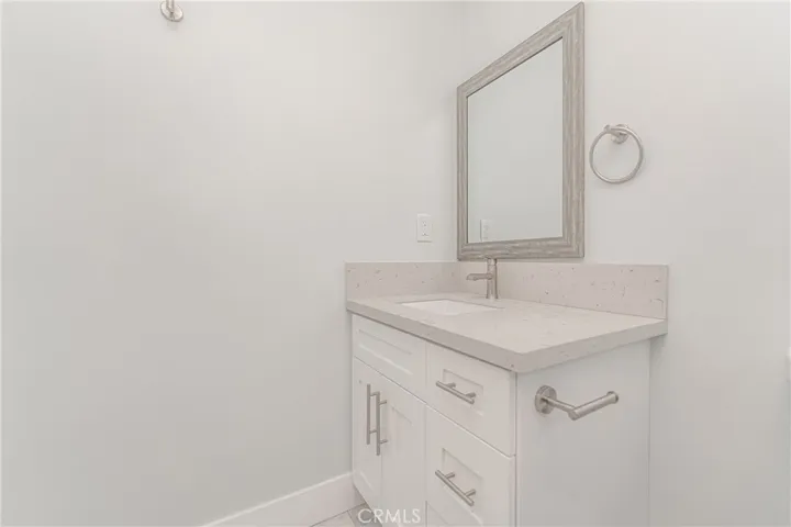 618 W 49th Street, Los Angeles, California 90037