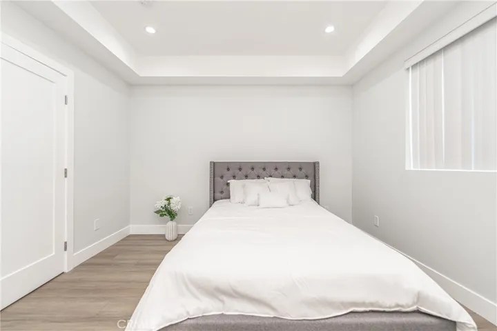 618 W 49th Street, Los Angeles, California 90037