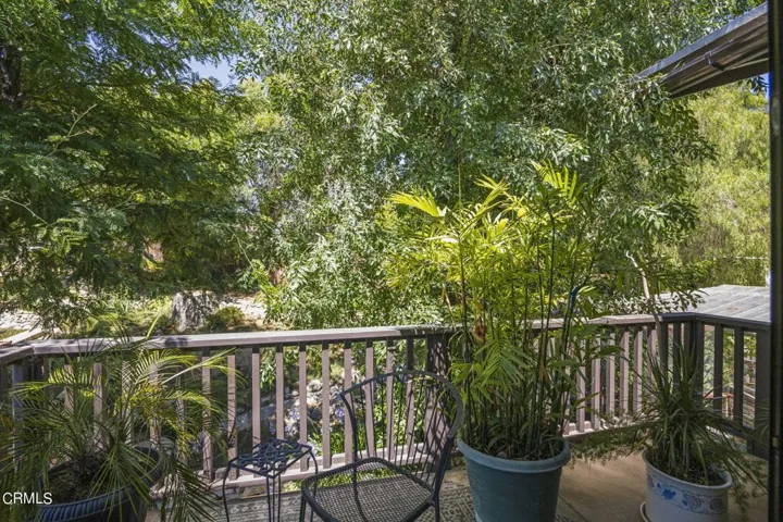 37-web-or-mls-Upmarketmedia_5340Lew-107