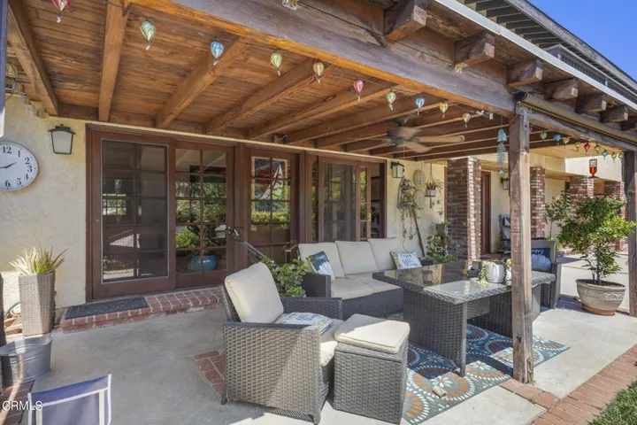 43-web-or-mls-Upmarketmedia_5340Lew-178