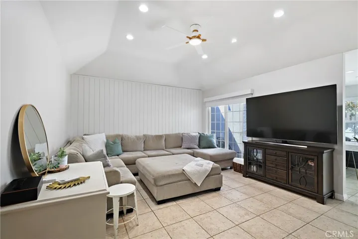 3 Honeysuckle, Irvine, California 92614