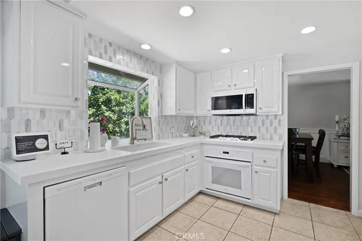 3 Honeysuckle, Irvine, California 92614