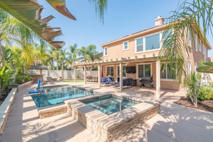 27792 Carlton Oaks Street, Murrieta, California 92562