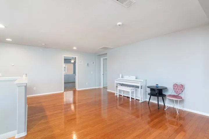 27792 Carlton Oaks Street, Murrieta, California 92562