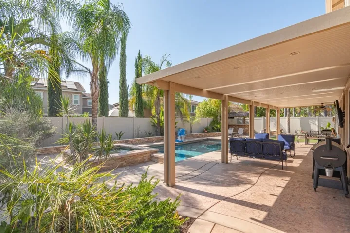 27792 Carlton Oaks Street, Murrieta, California 92562