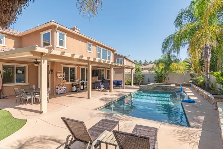 27792 Carlton Oaks Street, Murrieta, California 92562