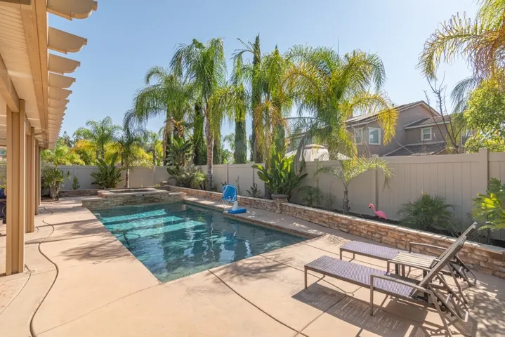27792 Carlton Oaks Street, Murrieta, California 92562