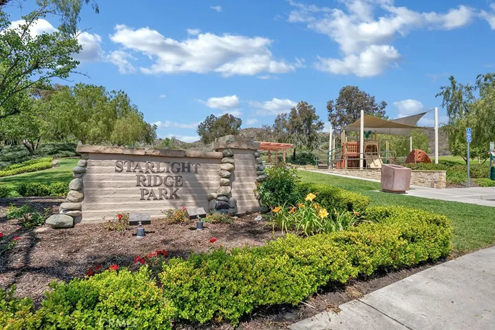 Las Flores's Starlight Ridge Park features playground, pickleball, tennis and baseball.