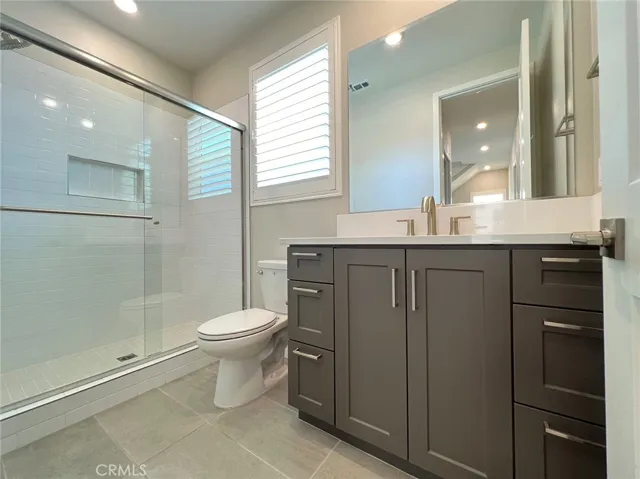 118 Pattern, Irvine, California 92618