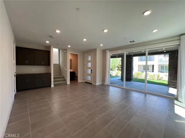118 Pattern, Irvine, California 92618