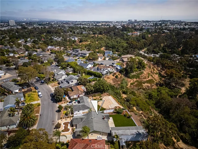 1033 Linden Place, Costa Mesa, California 92627