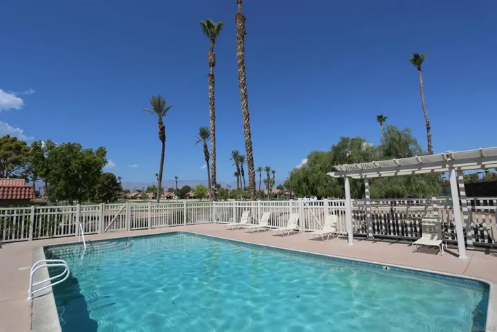 41471 Inverness Way, Palm Desert, California 92211