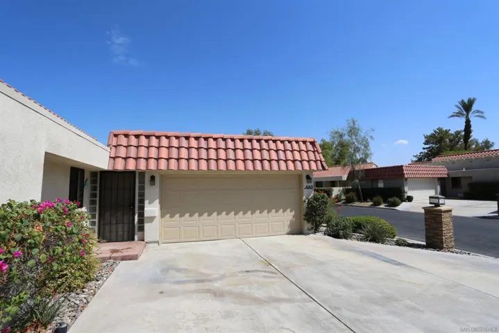 41471 Inverness Way, Palm Desert, California 92211