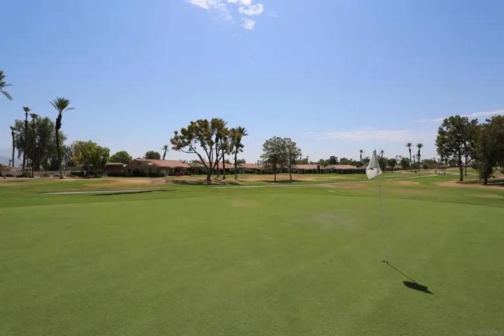 41471 Inverness Way, Palm Desert, California 92211