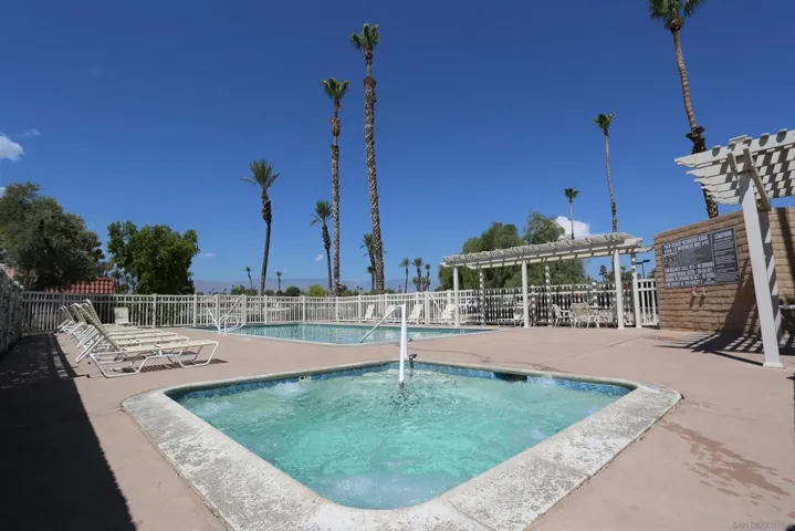 41471 Inverness Way, Palm Desert, California 92211