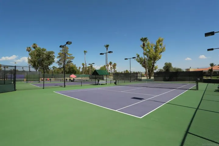 41471 Inverness Way, Palm Desert, California 92211