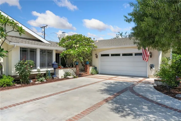 11791 Martha Ann Drive, Rossmoor, California 90720