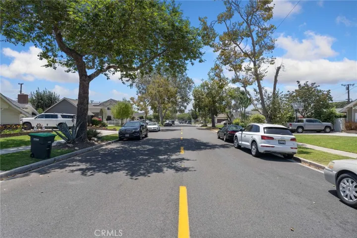 11791 Martha Ann Drive, Rossmoor, California 90720