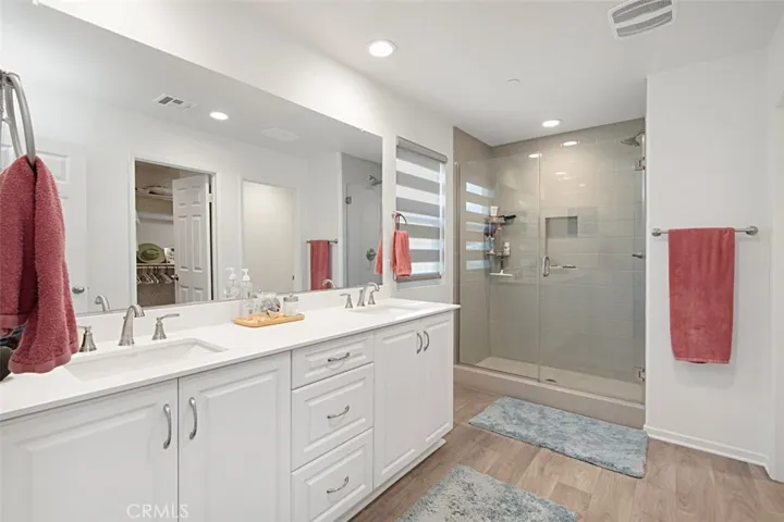 MASTER BATH  (BR#3)