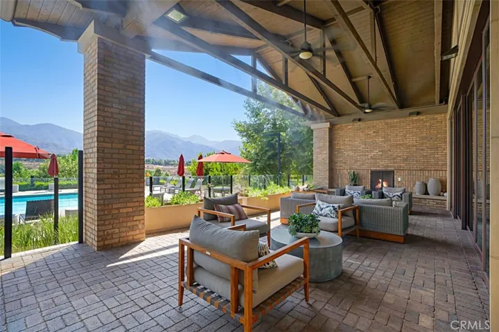 VERANDA VIEW