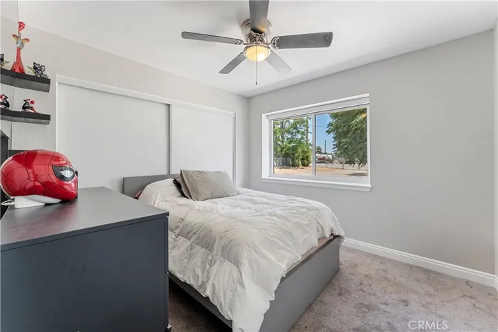 14819 Walnut Street, Hesperia, California 92345