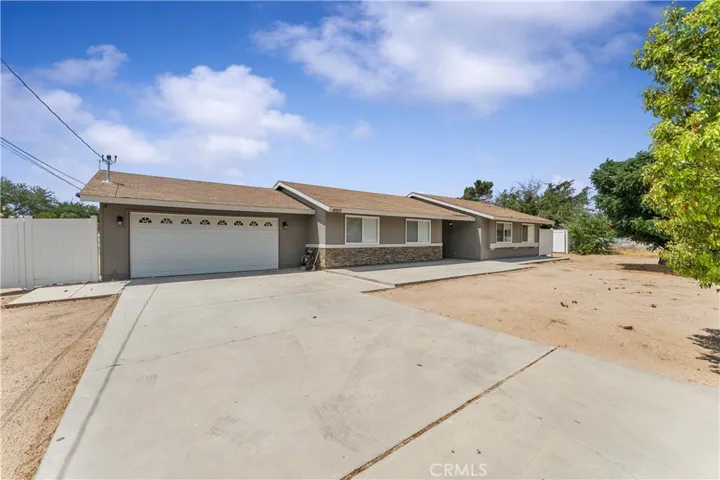 14819 Walnut Street, Hesperia, California 92345