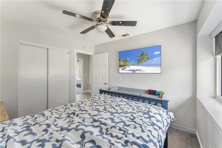 14819 Walnut Street, Hesperia, California 92345