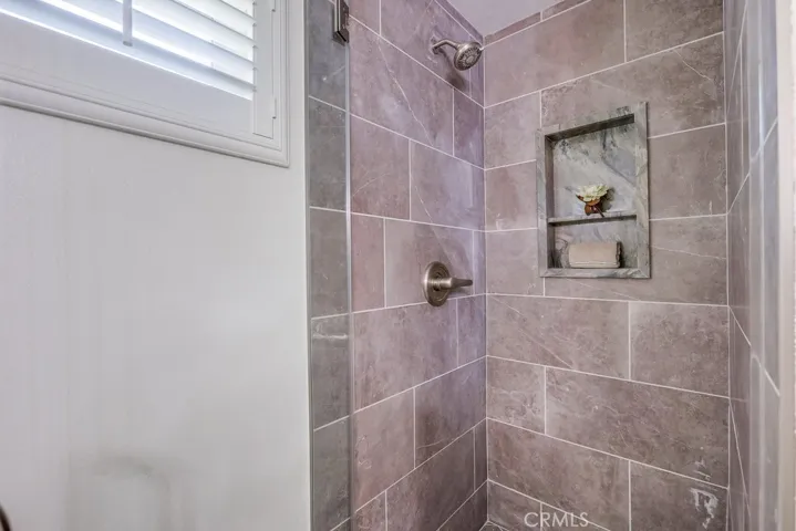 1905 Suva Circle, Costa Mesa, California 92626