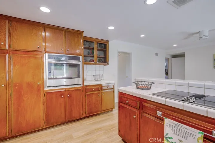 1905 Suva Circle, Costa Mesa, California 92626