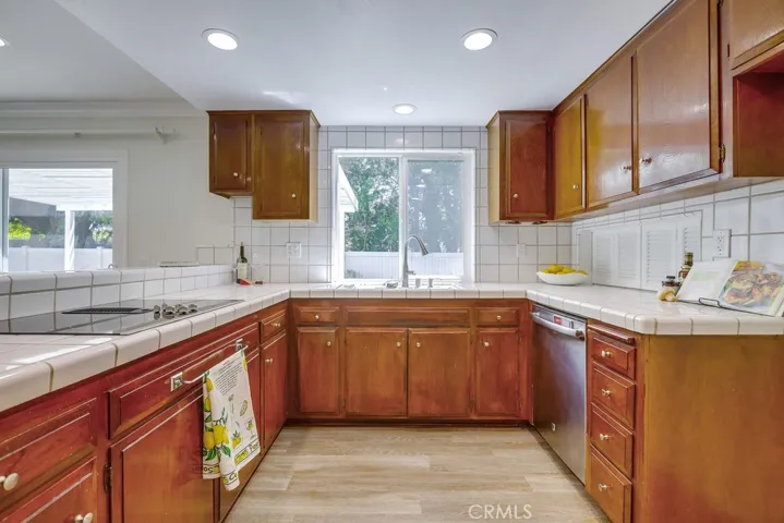1905 Suva Circle, Costa Mesa, California 92626