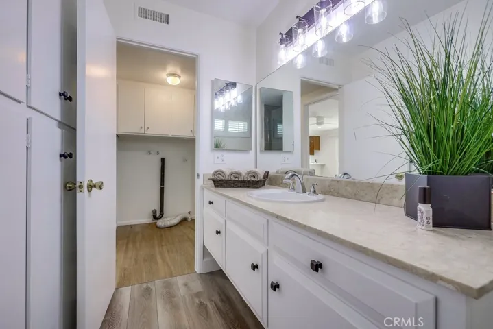 1905 Suva Circle, Costa Mesa, California 92626