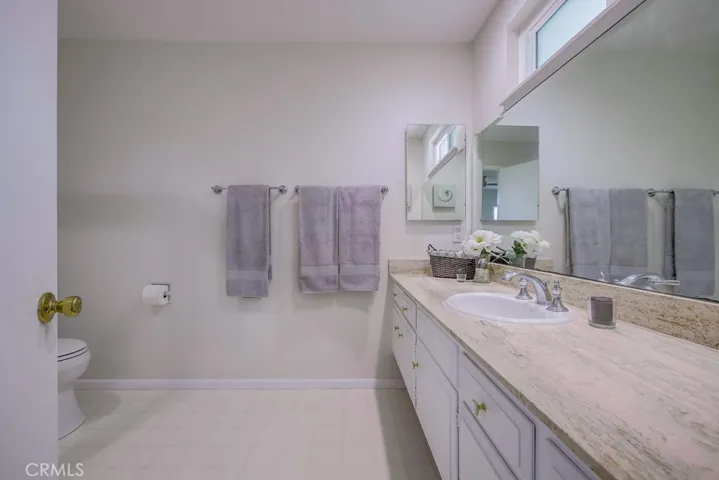 1905 Suva Circle, Costa Mesa, California 92626