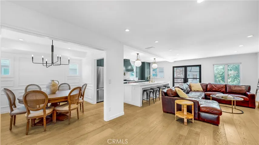 6537 Ranchito Avenue, Valley Glen, California 91401