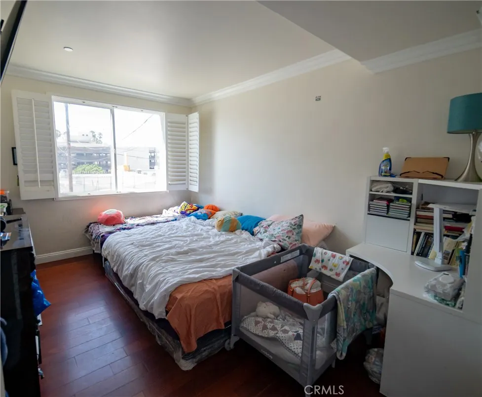 2021 Miramar Street, Los Angeles, California 90057 home-pic-39