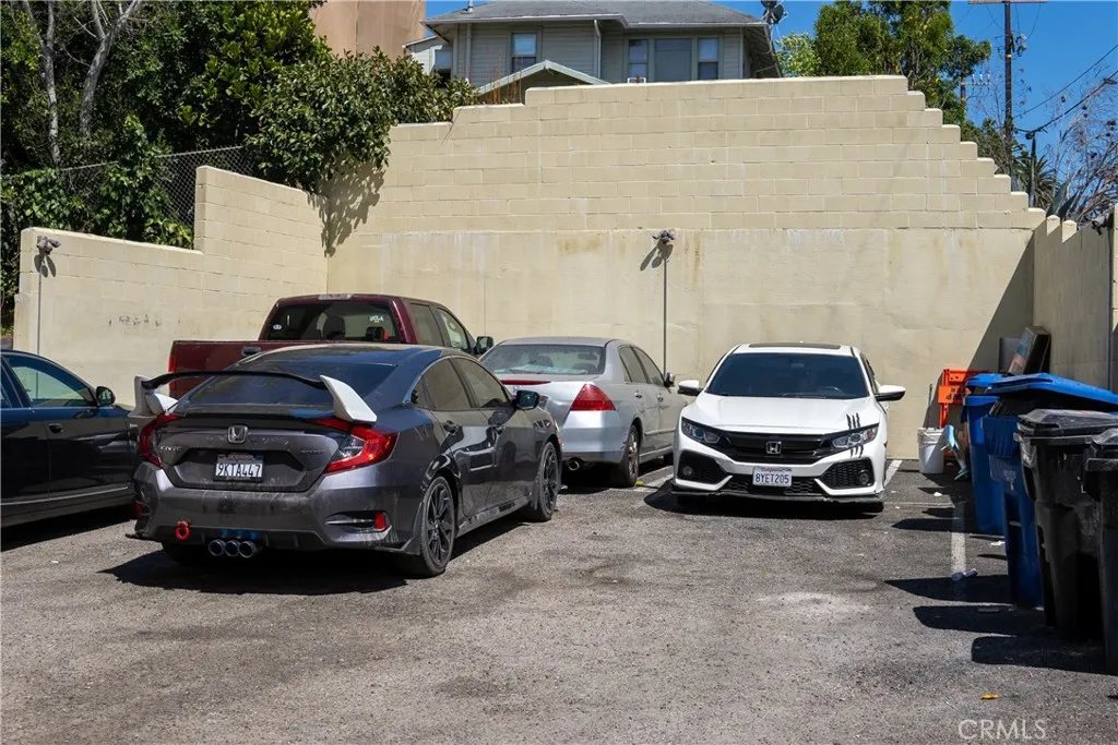 2021 Miramar Street, Los Angeles, California 90057 home-pic-43