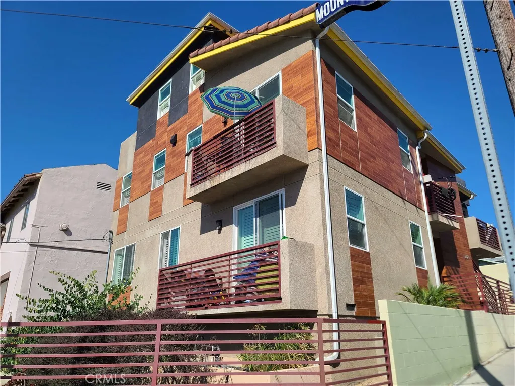 2021 Miramar Street, Los Angeles, California 90057 home-pic-4