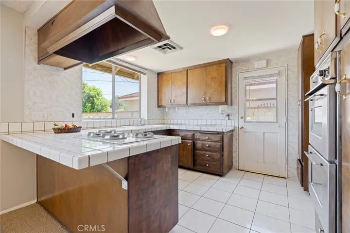2534 Angelcrest Drive, Hacienda Heights, California 91745