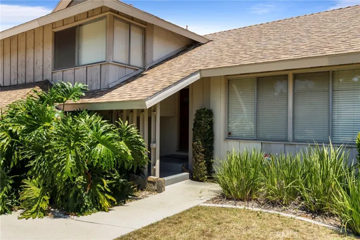 2534 Angelcrest Drive, Hacienda Heights, California 91745