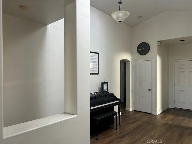 Foyer/Entry