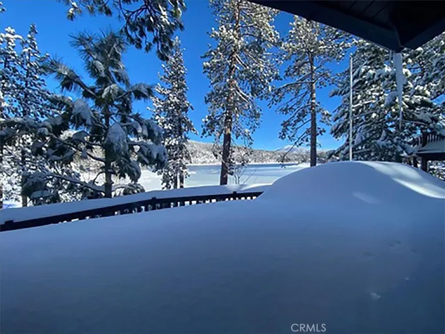 763 Cove Drive, Big Bear Lake, California 92315