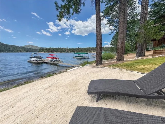 763 Cove Drive, Big Bear Lake, California 92315