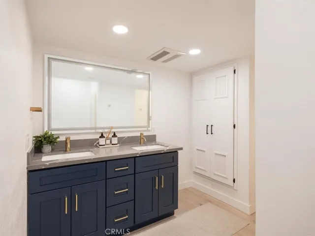 763 Cove Drive, Big Bear Lake, California 92315