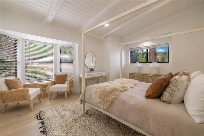 763 Cove Drive, Big Bear Lake, California 92315